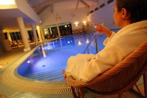 Afrodyta Spa & Wellness Resort オシノ・ルブシュ エクステリア 写真