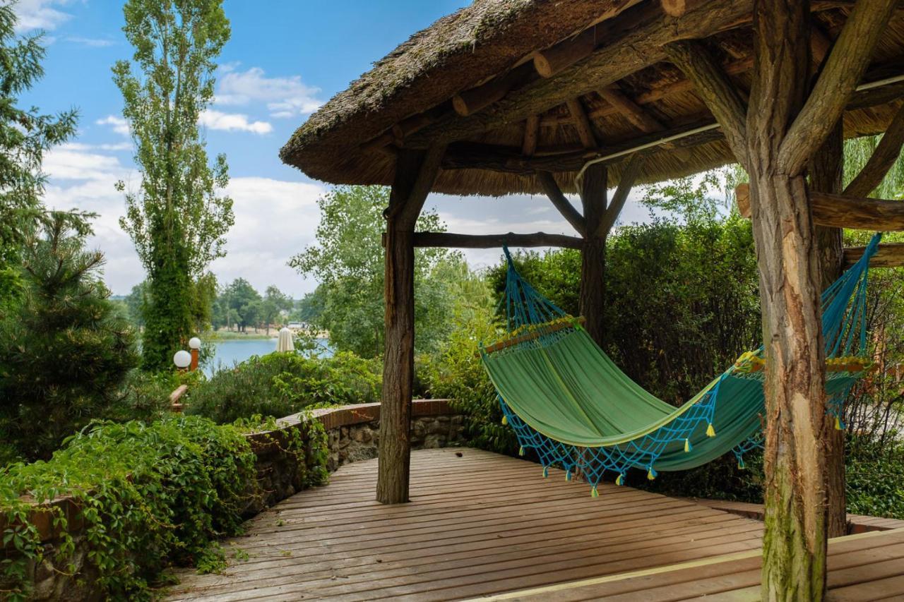 Afrodyta Spa & Wellness Resort オシノ・ルブシュ エクステリア 写真
